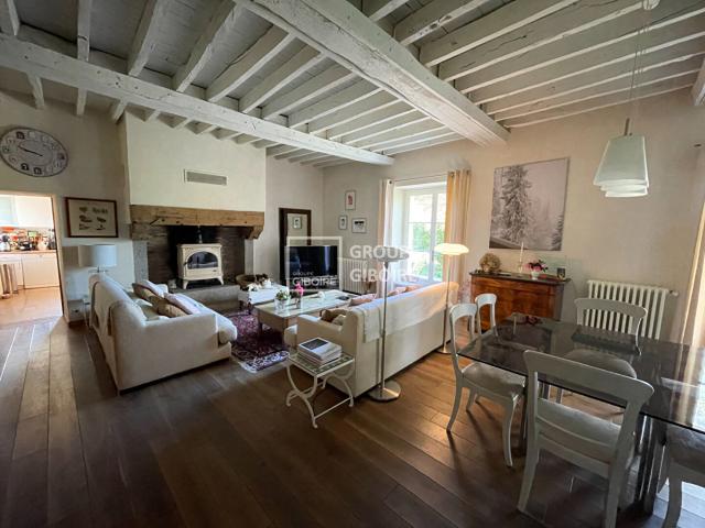 Maison 7 pièces 180 m²