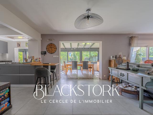 Maison 7 pièces 180 m²