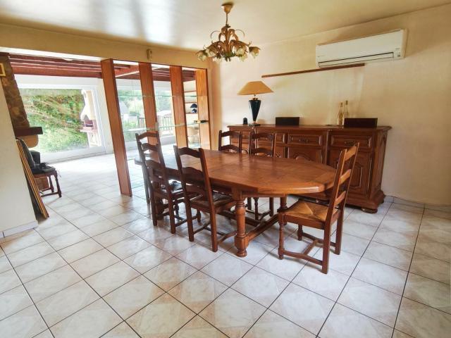 Maison 7 pièces 180 m²
