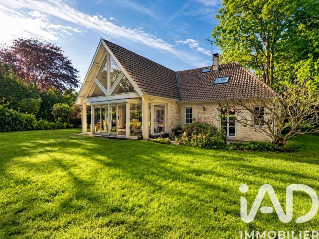 Maison 7 pièces 180 m²