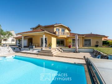 Maison 7 pièces 180 m²