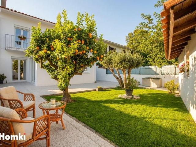 Maison 7 pièces 180 m²