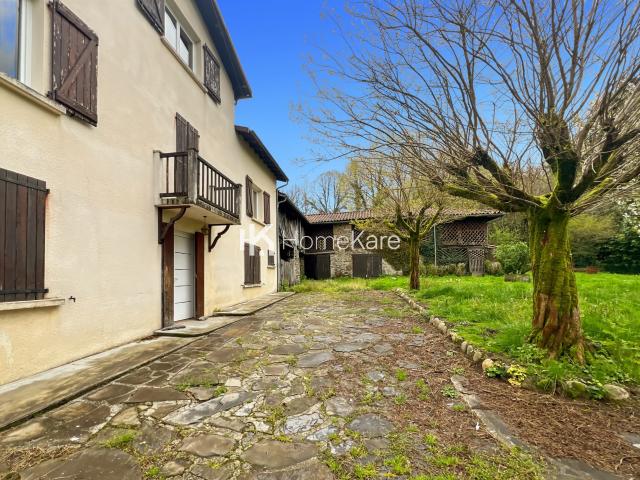 Maison 7 pièces 180 m²