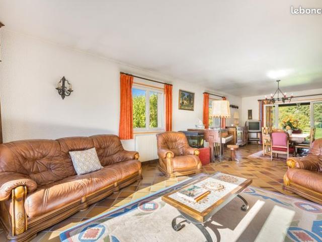 Maison 7 pièces 180 m²