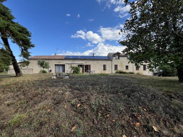Maison 7 pièces 181 m²