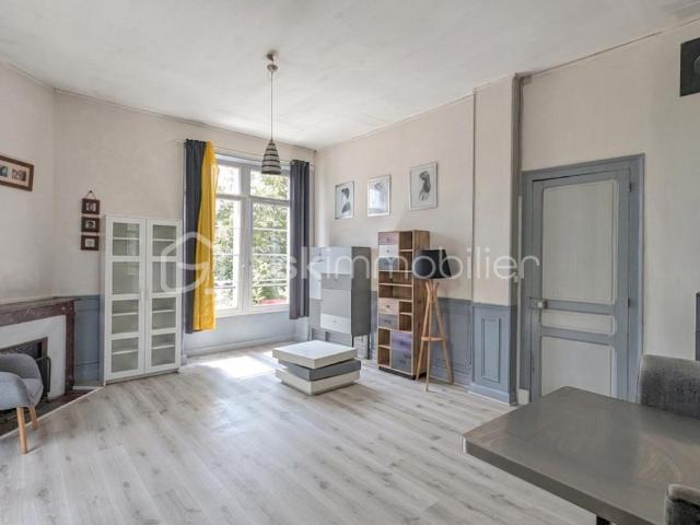 Maison 7 pièces 181 m²