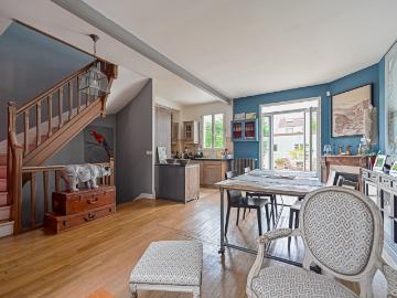 Maison 7 pièces 181 m²