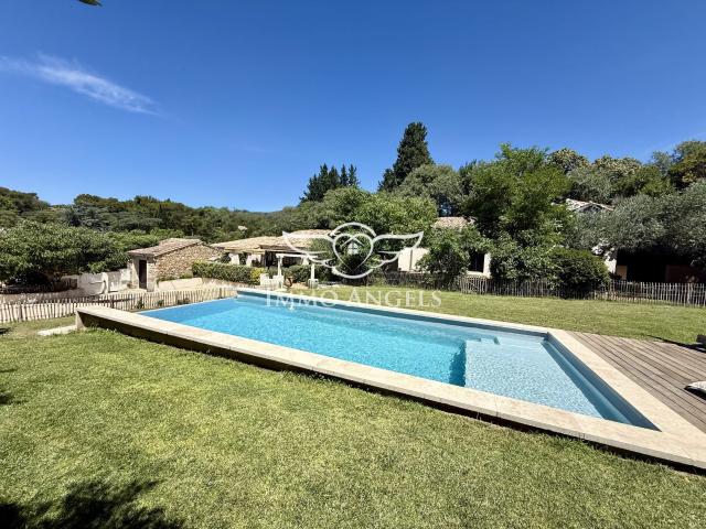Maison 7 pièces 182 m²
