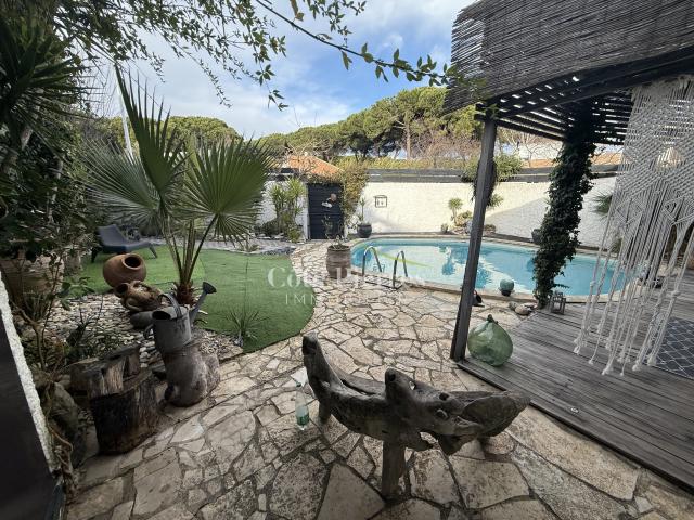 Maison 7 pièces 182 m²