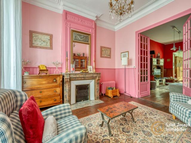 Maison 7 pièces 182 m²