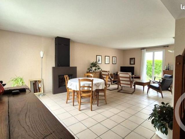 Maison 7 pièces 182 m²