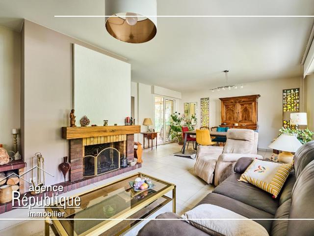 Maison 7 pièces 183 m²