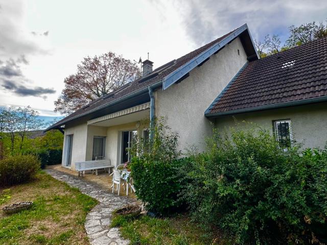 Maison 7 pièces 183 m²