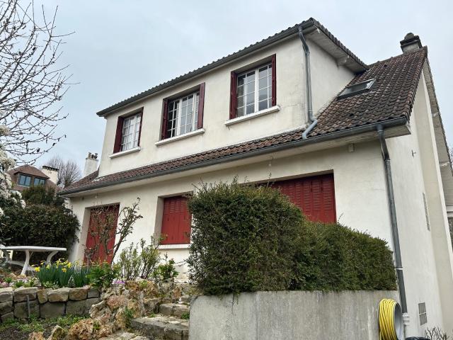 Maison 7 pièces 183 m²