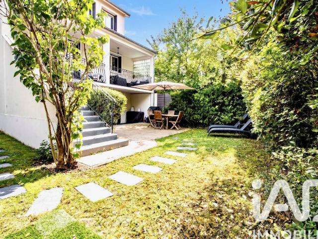 Maison 7 pièces 183 m²