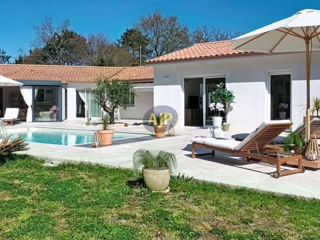 Maison 7 pièces 183 m²