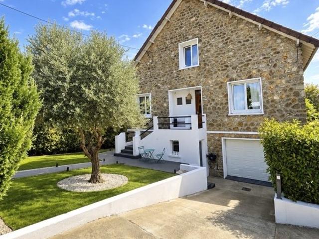 Maison 7 pièces 183 m²