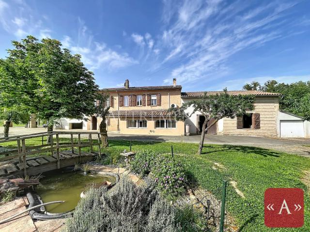 Maison 7 pièces 194 m²