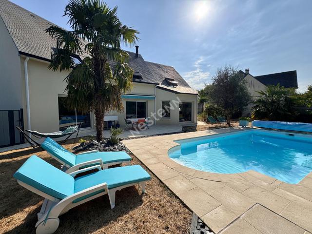 Maison 7 pièces 194 m²