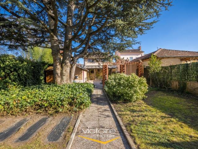 Maison 7 pièces 194 m²