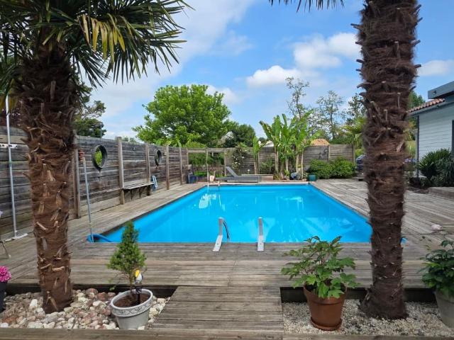 Maison 7 pièces 194 m²