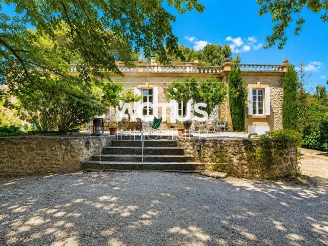 Maison 7 pièces 194 m²