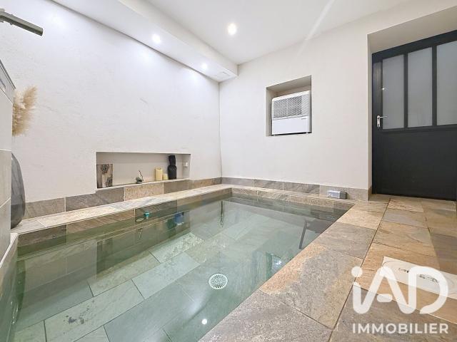 Maison 7 pièces 195 m²