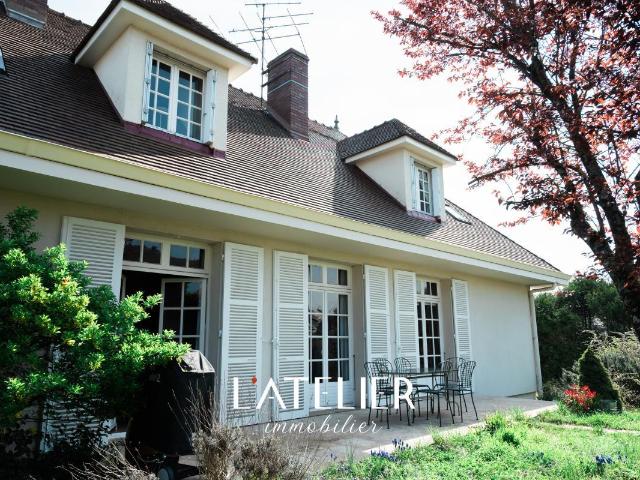 Maison 7 pièces 195 m²