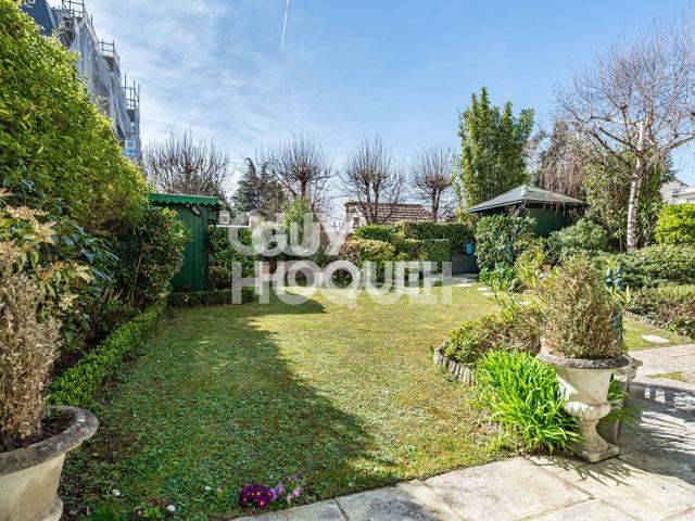 Maison 7 pièces 195 m²