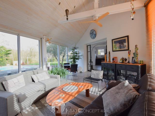 Maison 7 pièces 195 m²