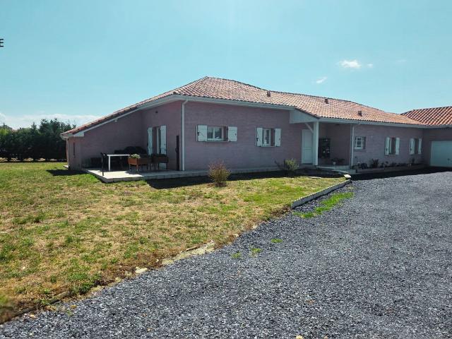 Maison 7 pièces 195 m²