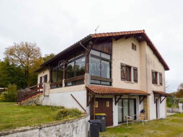Maison 7 pièces 195 m²