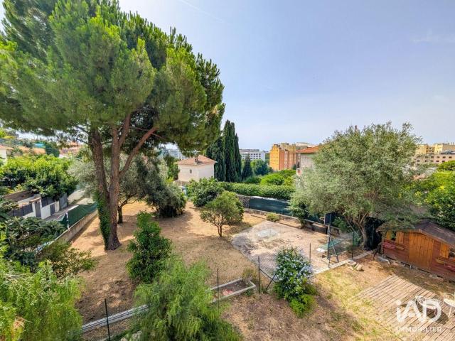 Maison 7 pièces 195 m²