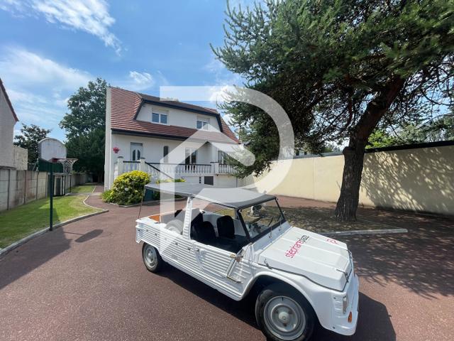 Maison 7 pièces 195 m²