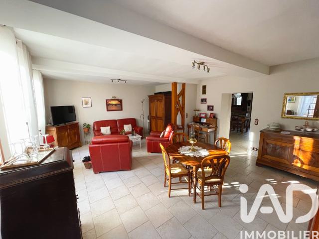 Maison 7 pièces 195 m²