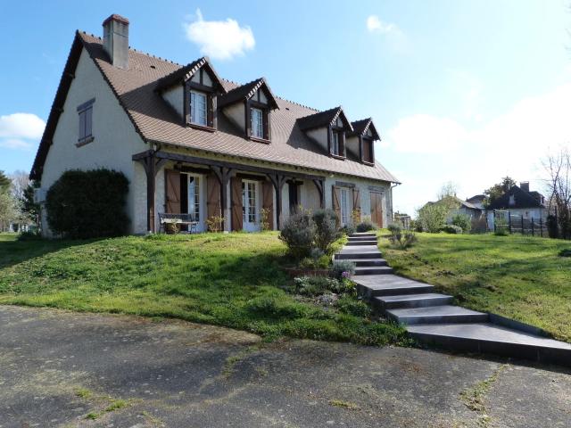 Maison 7 pièces 195 m²