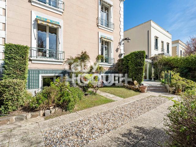 Maison 7 pièces 195 m²