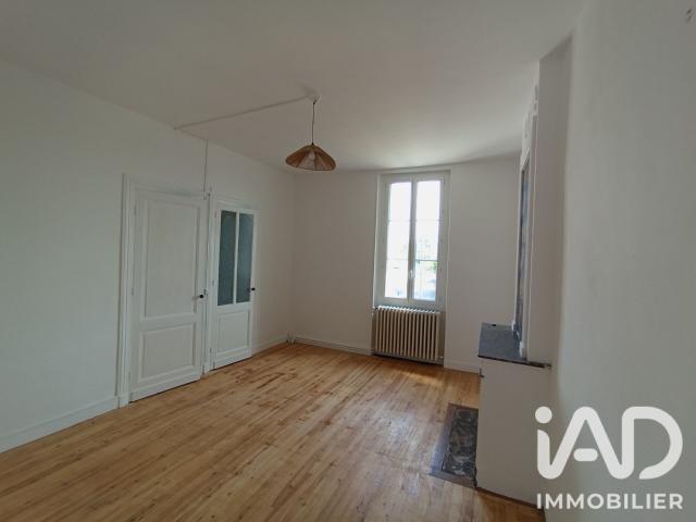 Maison 7 pièces, 195 m² à louer à Barsac 33720