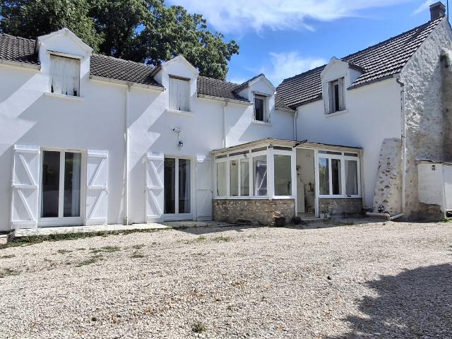 Maison 7 pièces 196 m²