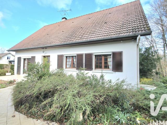 Maison 7 pièces 196 m²