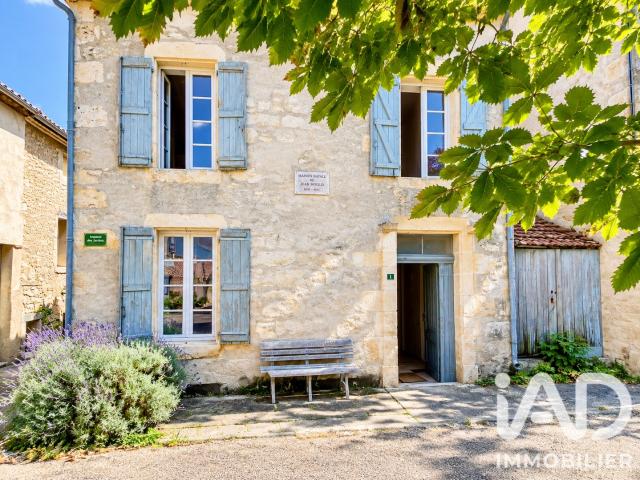 Maison 7 pièces 196 m²