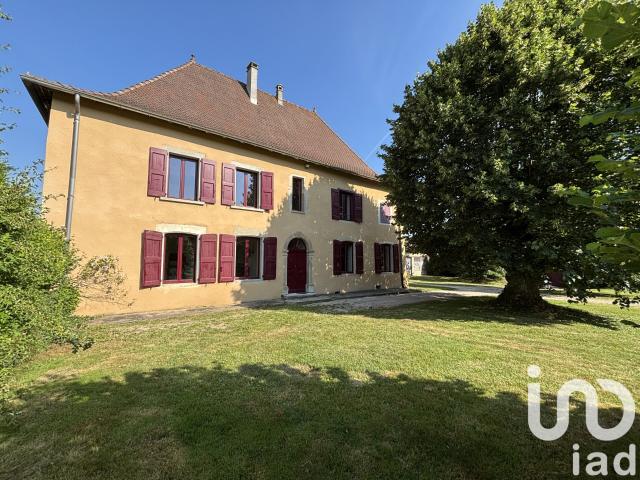 Maison 7 pièces 196 m²
