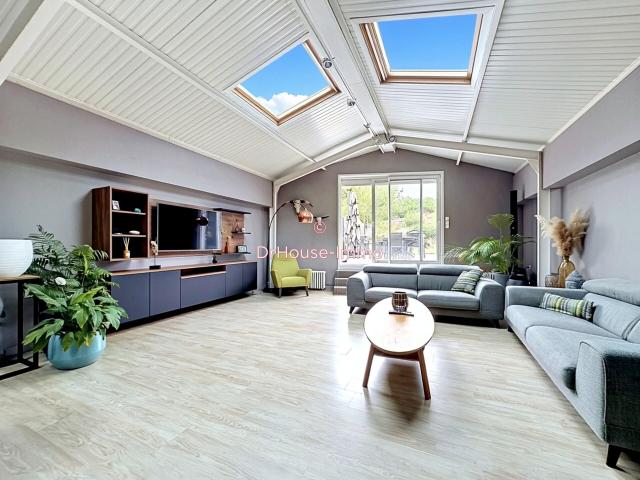 Maison 7 pièces 197 m²