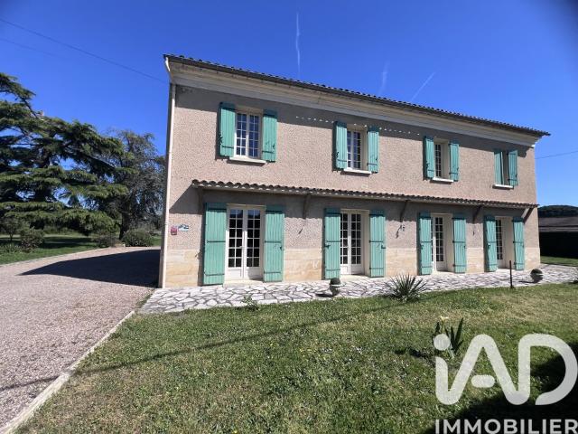 Maison 7 pièces 197 m²