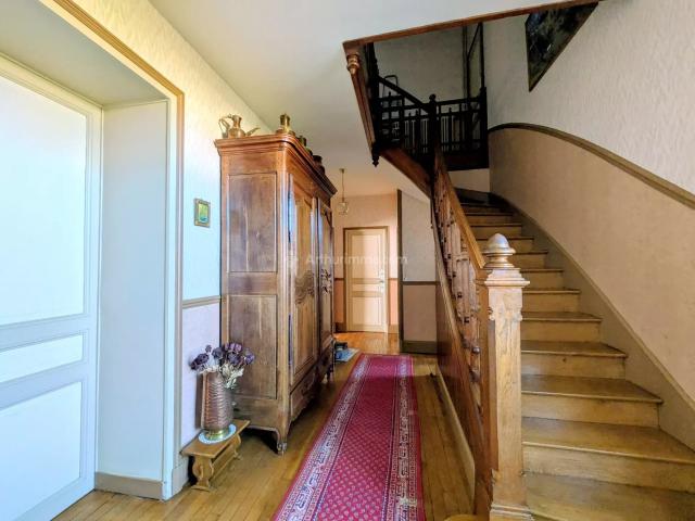 Maison 7 pièces 197 m²
