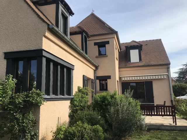 Maison 7 pièces 197 m²