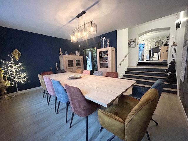 Maison 7 pièces 198 m²