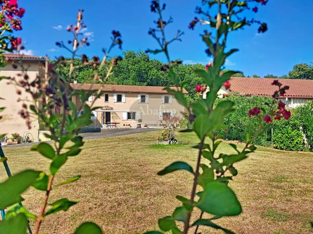 Maison 7 pièces 198 m²