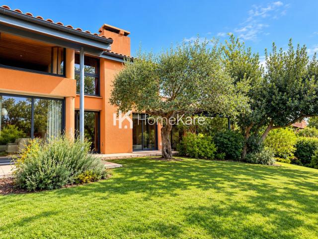 Maison 7 pièces 198 m²