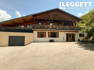 Maison 7 pièces 198 m²